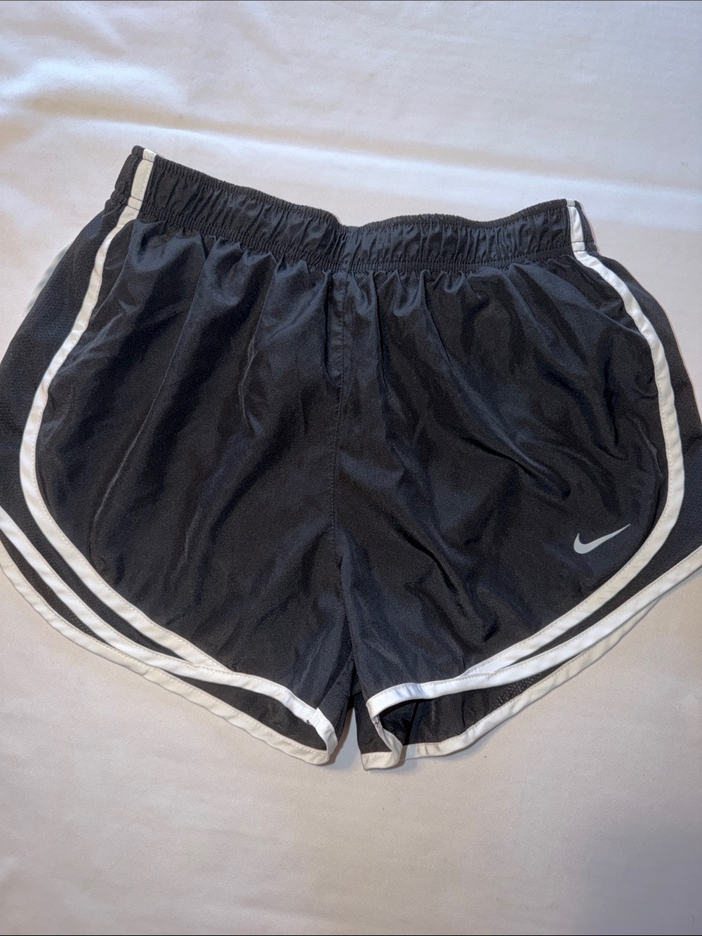 NIke Tempo Running Shorts Women's Black 2 in 1 White Trim Size Medium